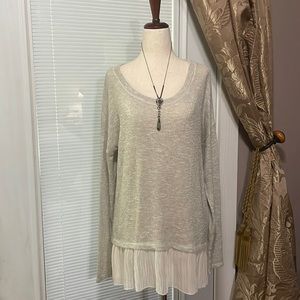 Abercrombie and Fitch gold flaked blouse size M
